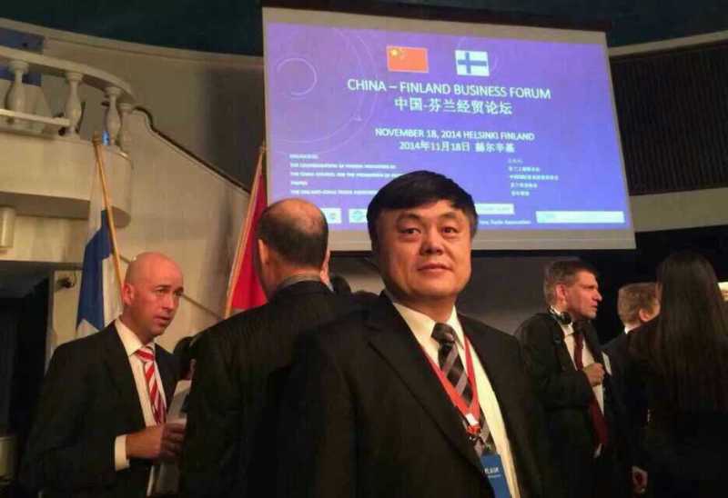 國務院副總理汪洋訪問芬蘭，金磊博士全程陪同訪問