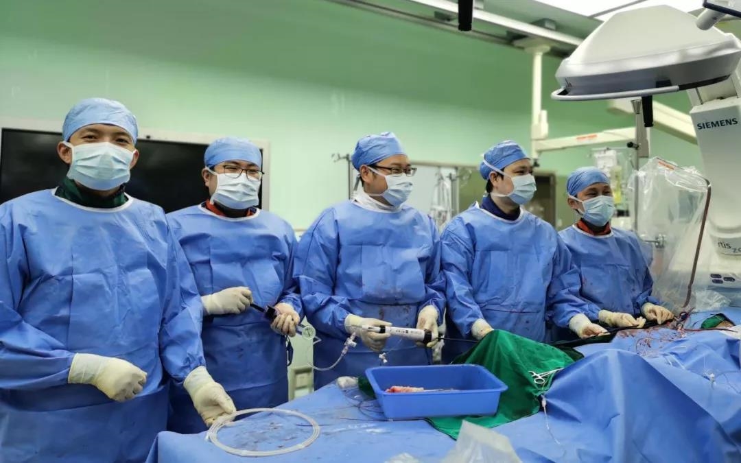 國產球擴式TAVI再創突破：廣東省人民醫院郭惠明教授團隊啟動佰仁醫療球擴瓣入組